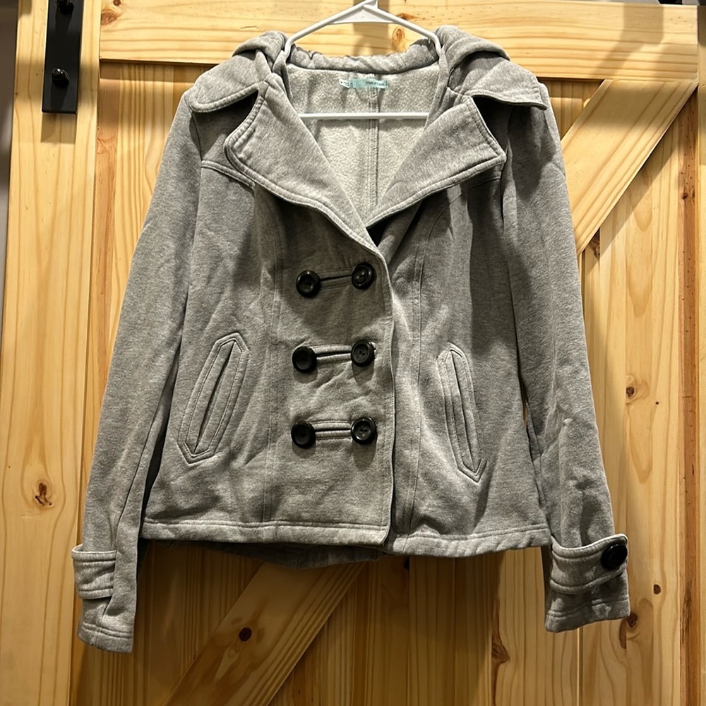 Maurice’s gray hooded sweatshirt jacket. Size M